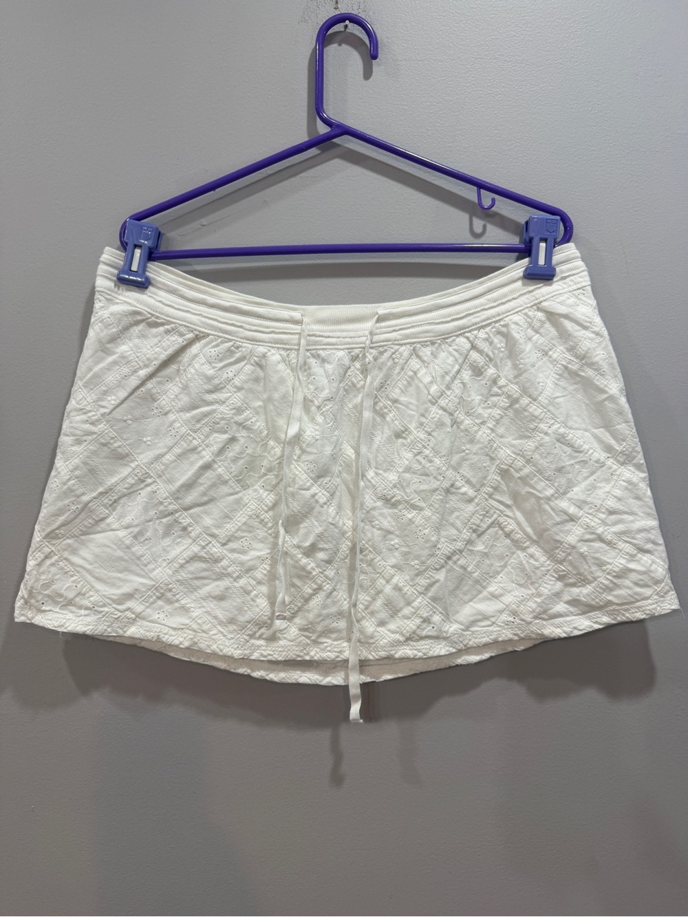 American Eagle Outfitters White Eyelet Drawstring Skort